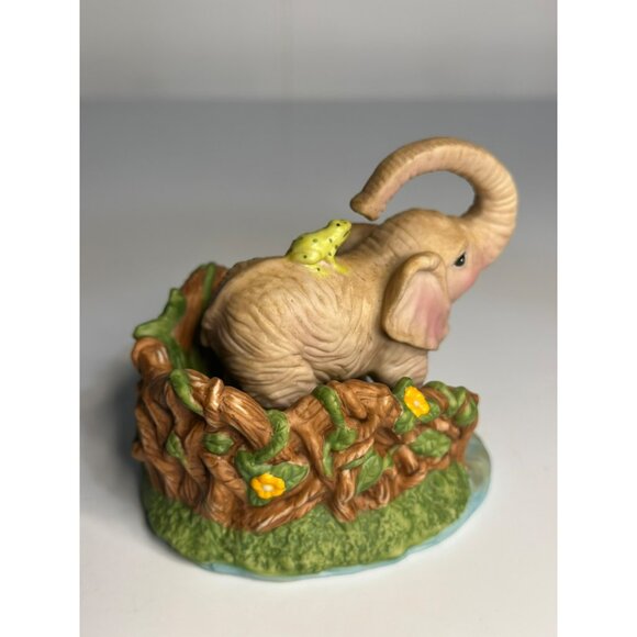 VTG Franklin Mint 1988 Safari Surprises Elephant 3.5" Wildlife Porcelain Ceramic - Picture 3 of 7